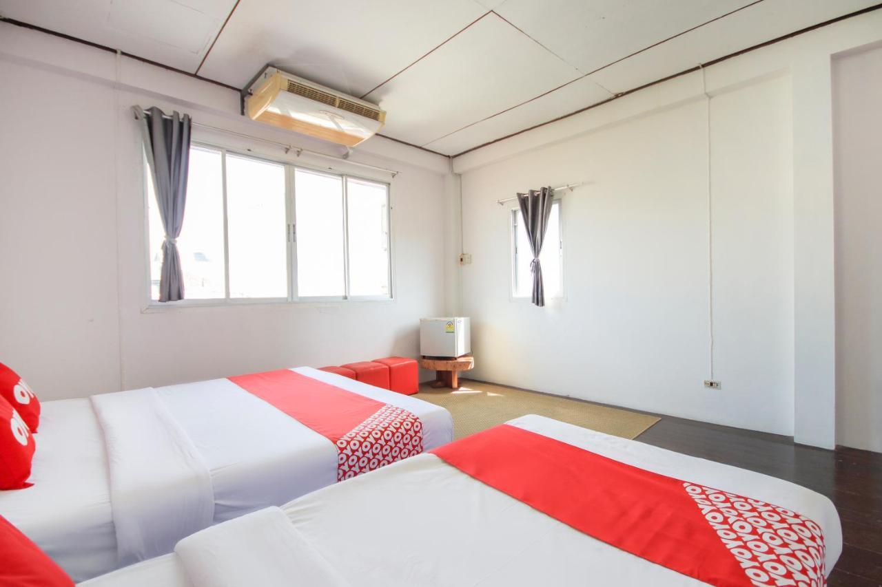 Oyo 1054 Phuket Backpacker Hostel Exteriér fotografie