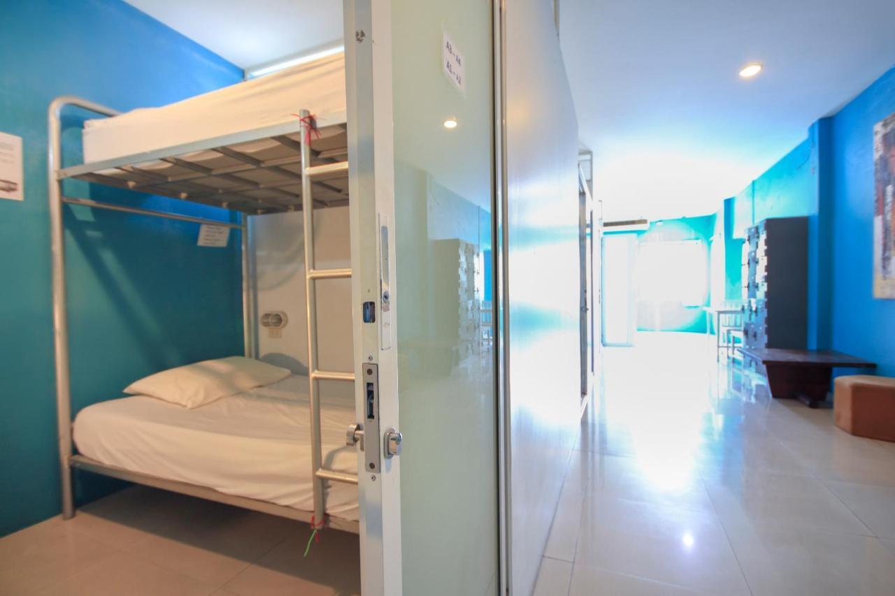 Oyo 1054 Phuket Backpacker Hostel Exteriér fotografie