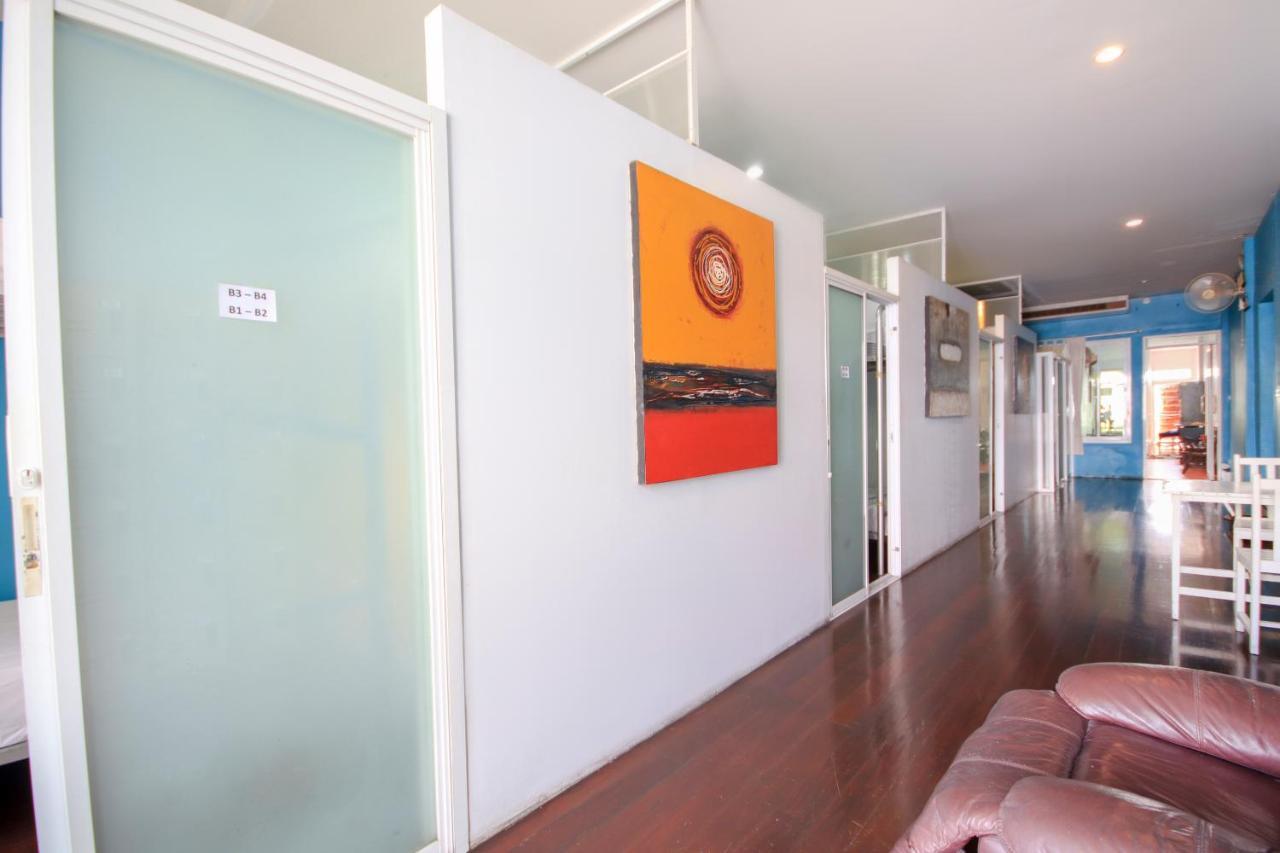 Oyo 1054 Phuket Backpacker Hostel Exteriér fotografie