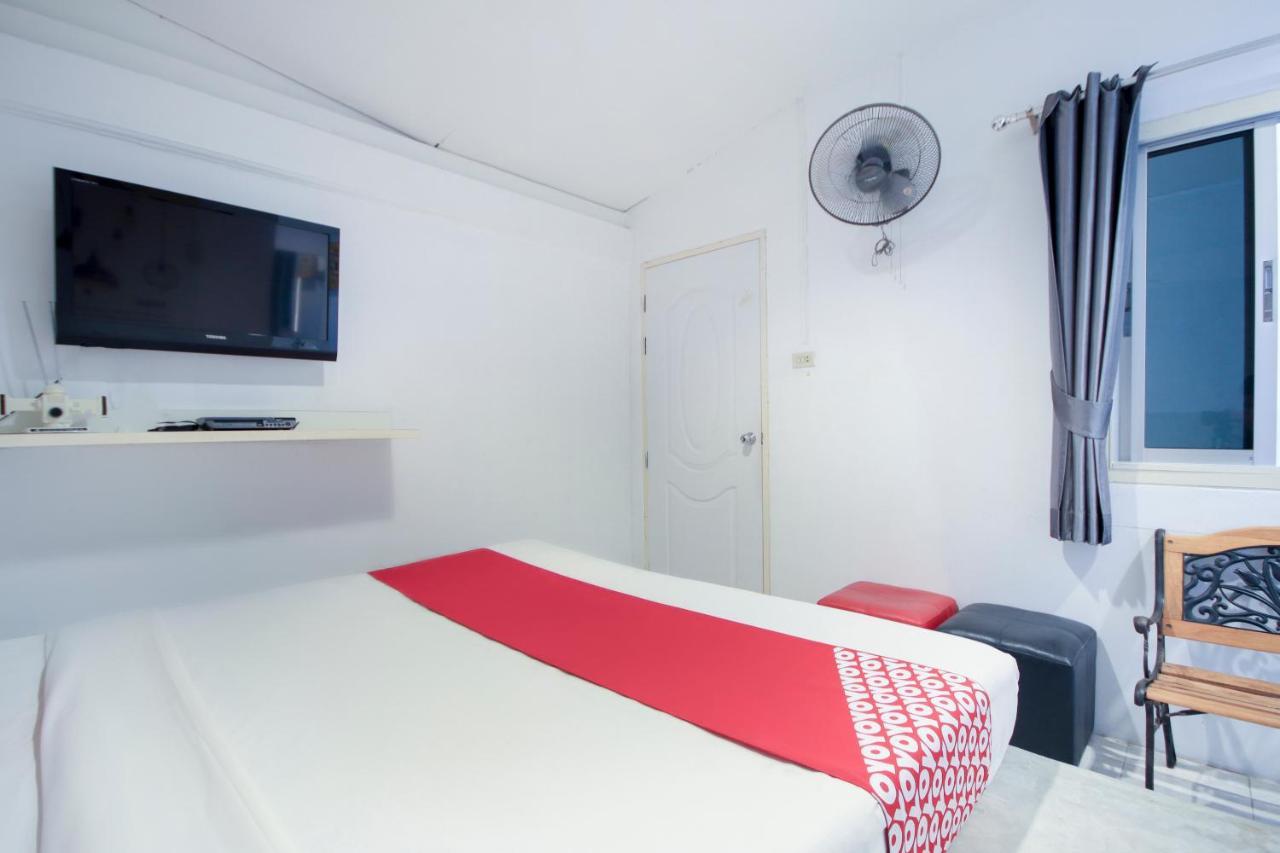 Oyo 1054 Phuket Backpacker Hostel Exteriér fotografie