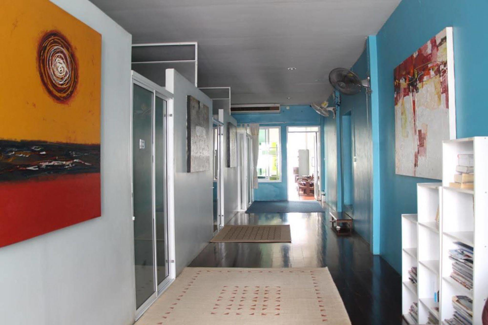Oyo 1054 Phuket Backpacker Hostel Exteriér fotografie